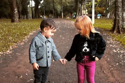 How siblings of children with autism can cope with them